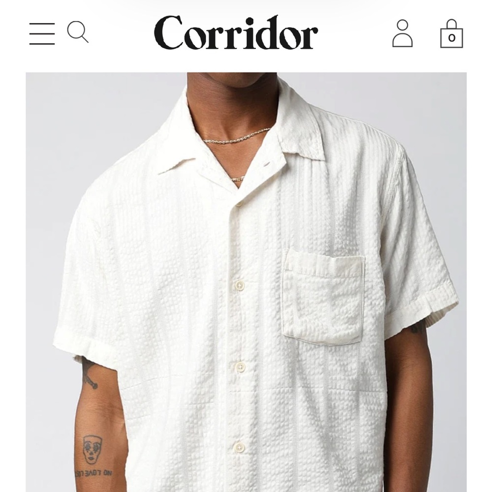 *$185 retail* Corridor Striped Seersucker Button Up T-Shirt